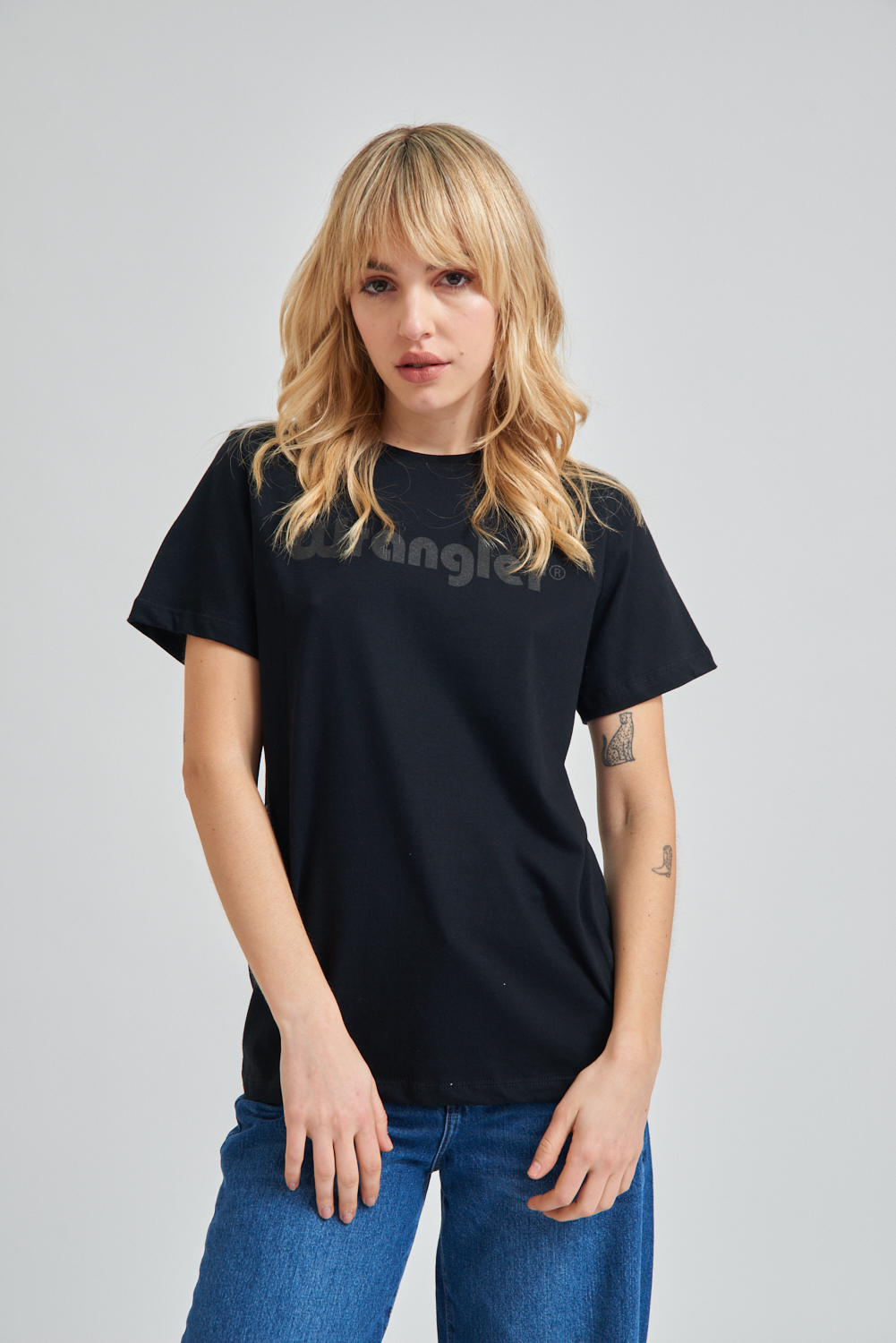 Remera Logo Retro